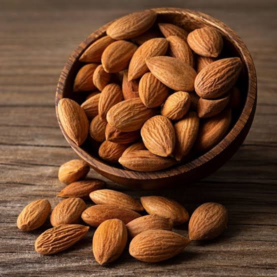 Almond Nuts Suppliers